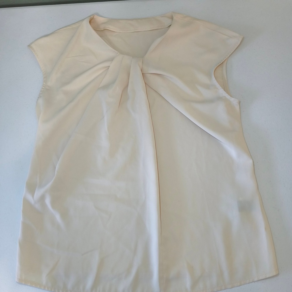 SHEIN Cream Twisted Knot Neck Sleeveless Blouse Cap Sleeve Top Size M Medium